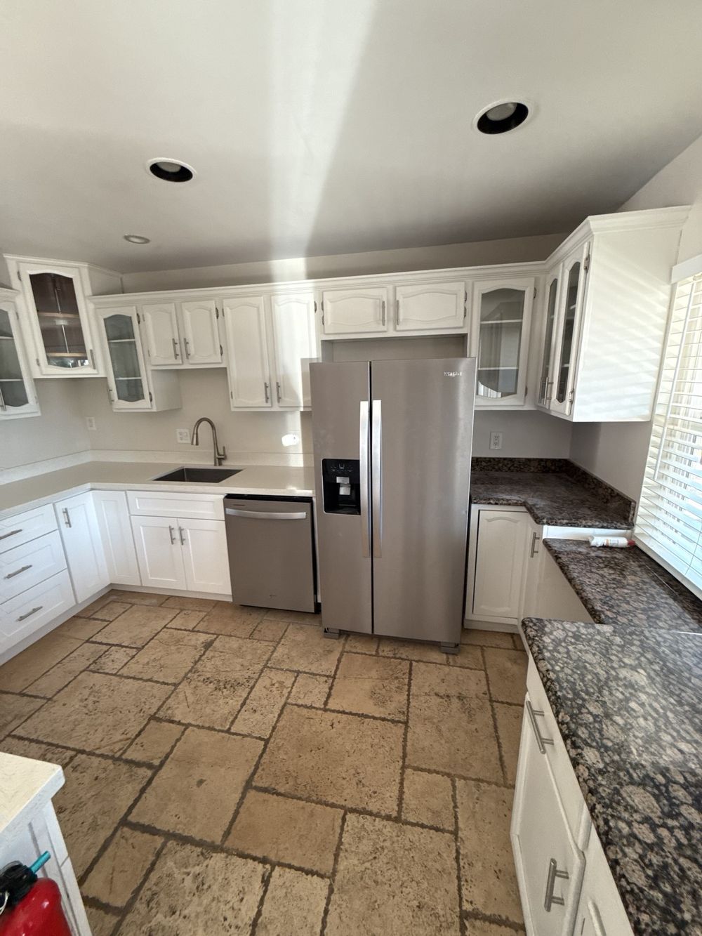 Finished white kitchen in Scottsdale